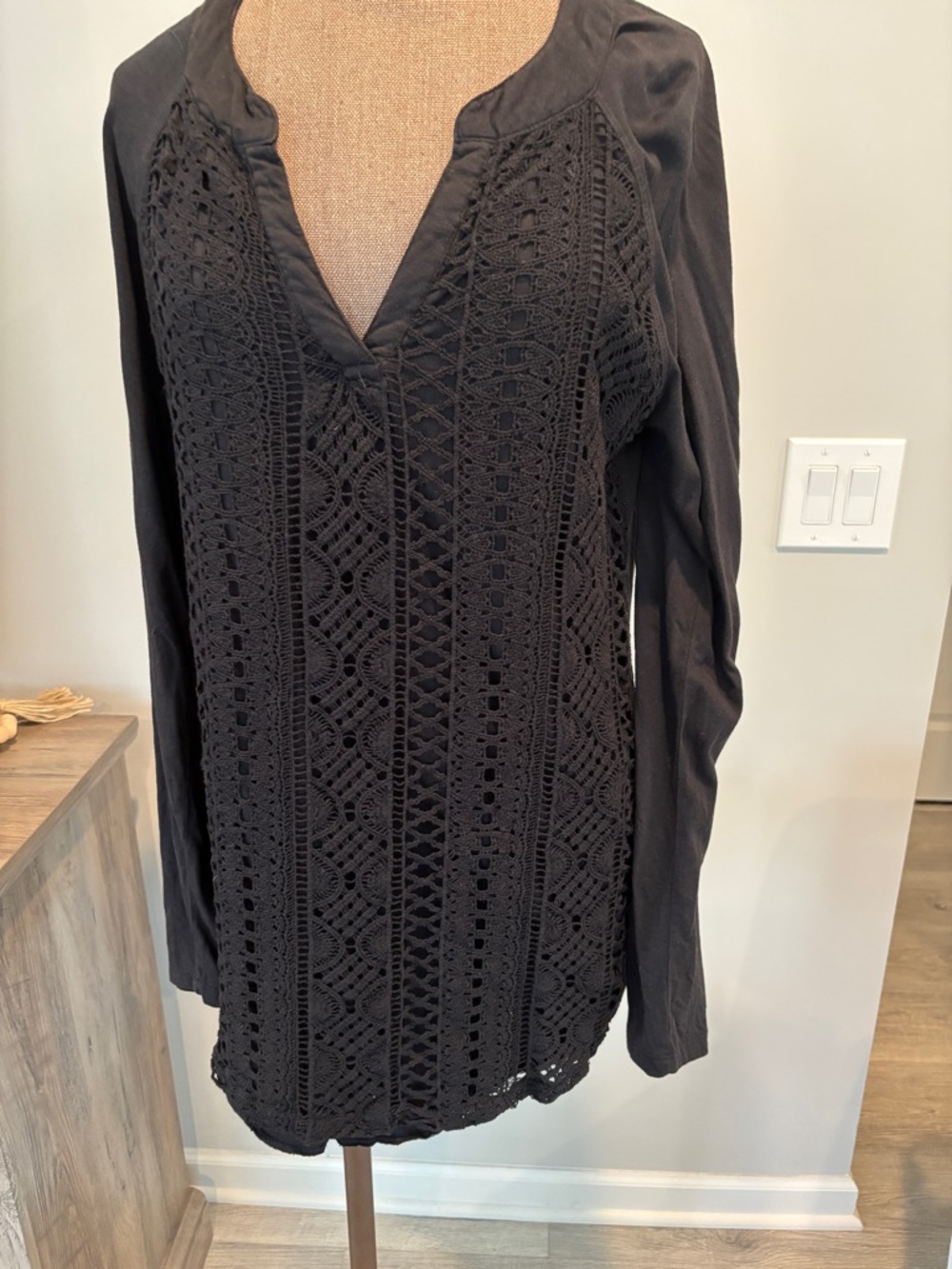 XCVI Black Crochet Front Long Sleeve Tunic Top medium